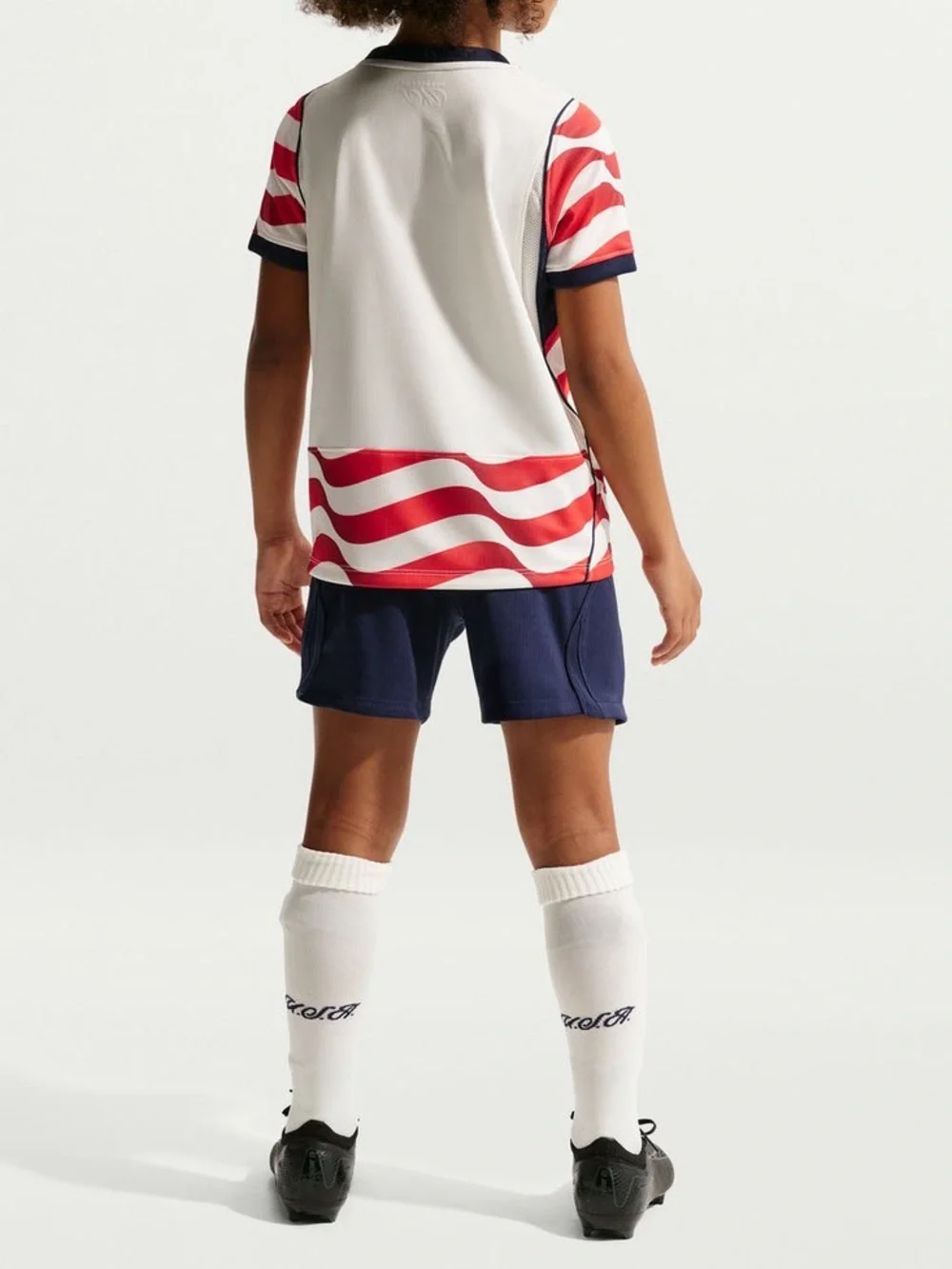 NWOT USMNT 2026 Stadium Home
Little Kids Nike Soccer 3-Piece Kit- Size L - Picture 2 of 13